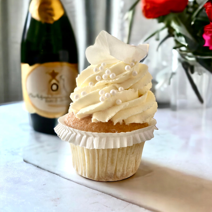 Champagner Cupcake (nur am Tag des Opernballs erhältlich)